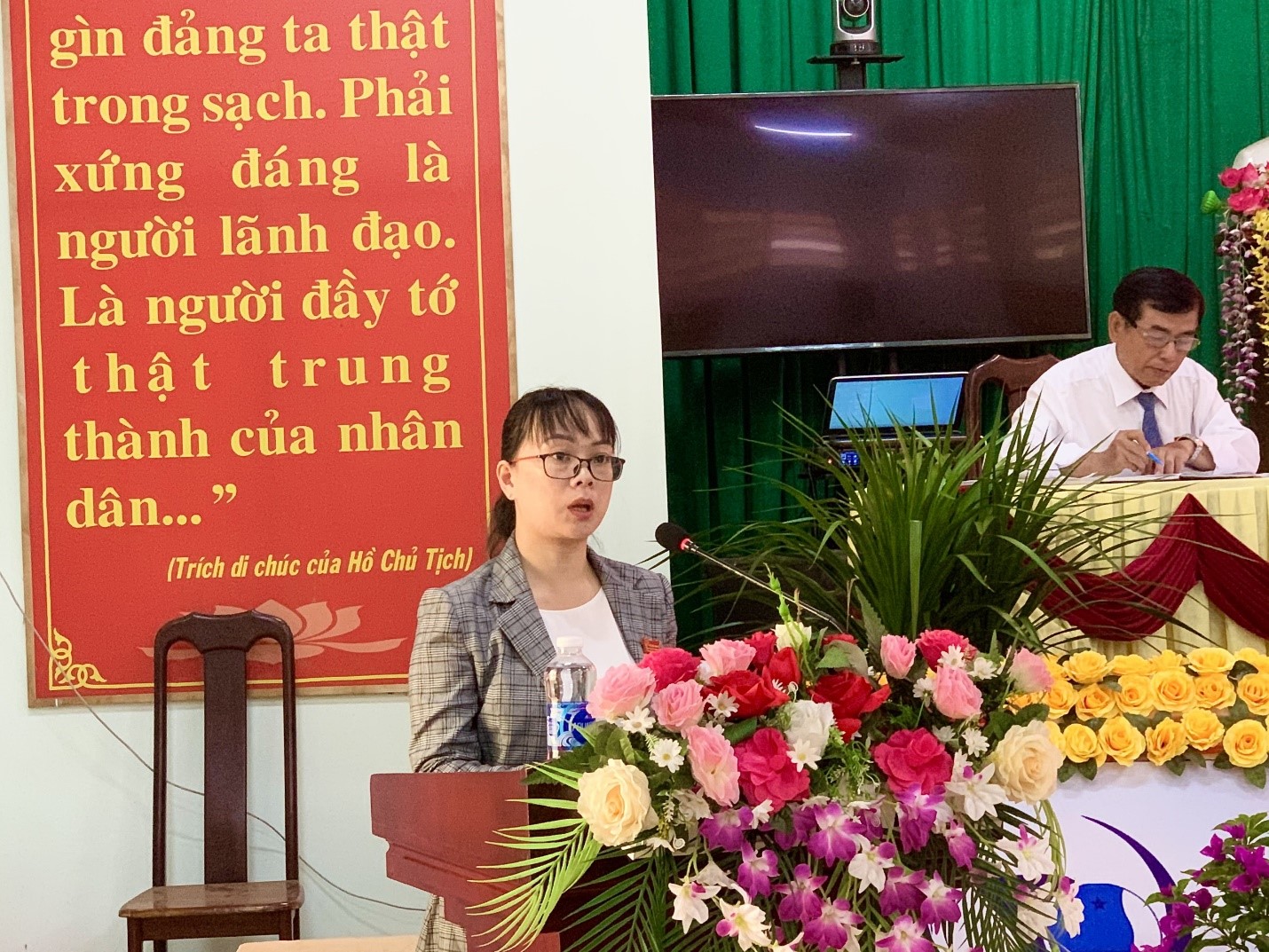 2.4. HĐND KỲ CHÍN